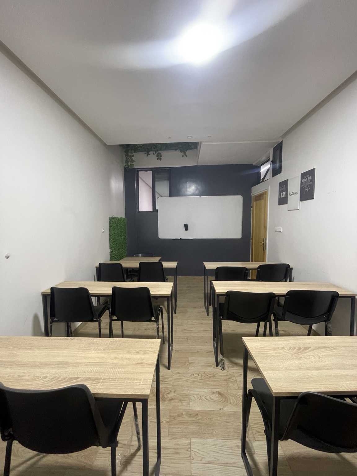 فضاءات الاستقبال والدراسة بمركز ريفيزا