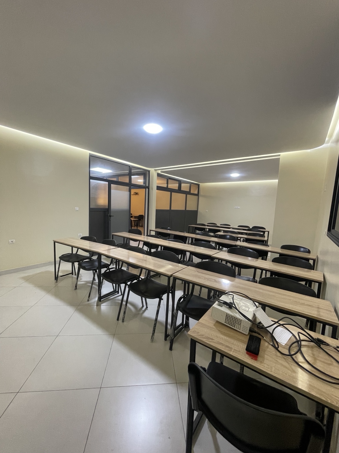 فضاءات الاستقبال والدراسة بمركز ريفيزا